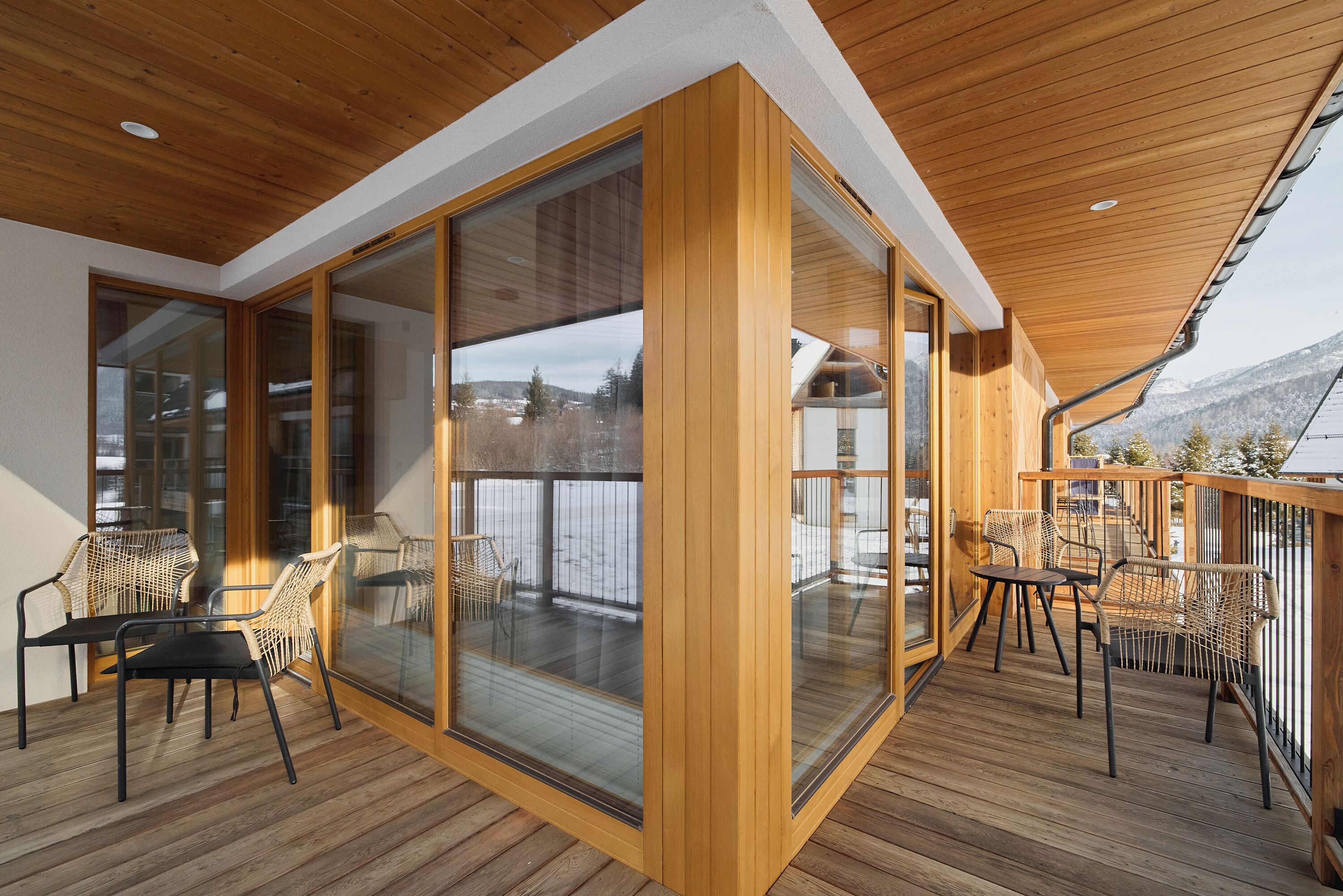 Appartamento Deluxe, 1 camera da letto, aria condizionata, vista montagna | Terrazza/patio