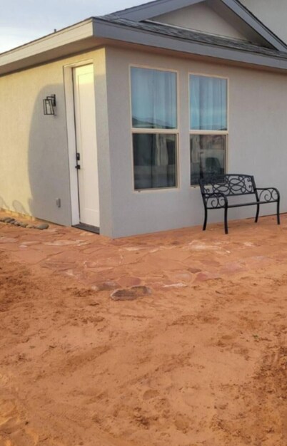 1-bedroom in scenic Page, newly build home at the edge of the desert