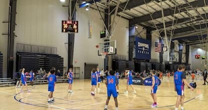 Basecamp on Redtop - Lakepoint, renovated, firepit