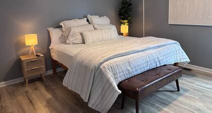 Basecamp on Redtop - Lakepoint, renovated, firepit