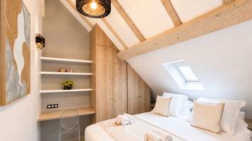 Apartment, Stadtblick | Bügeleisen/Bügelbrett, kostenloses WLAN