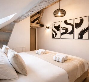Apartment, City View | Iron/ironing board, free WiFi - 1531 Bourgeois (Paris)