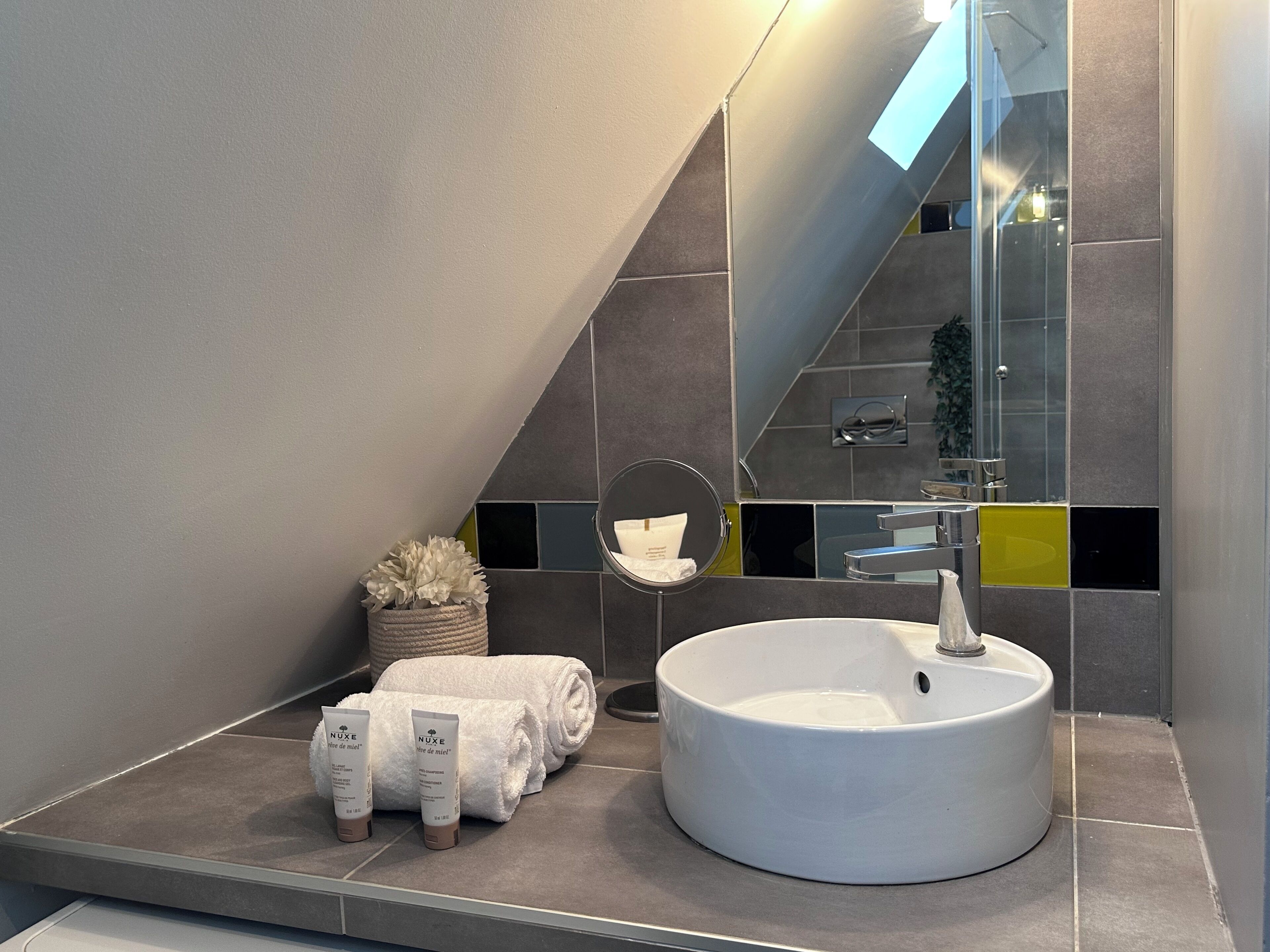 Apartment, City View | Bathroom