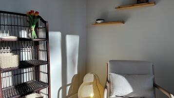 Comfort tweepersoonskamer, uitzicht op park | Verduisterende gordijnen, gratis wifi