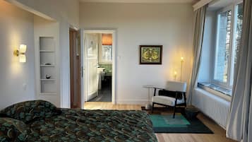 Comfort tweepersoonskamer | Verduisterende gordijnen, gratis wifi