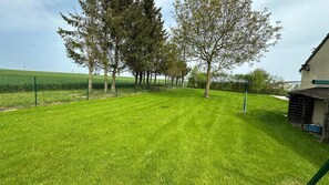 Property grounds - Le gîte des remparts HAUVINE 4 rooms (Hauviné)