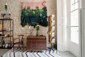 Interior - In the heart of the Marais (Paris)