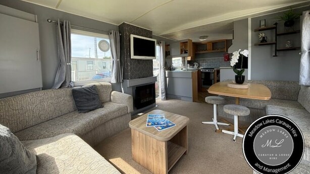 Unclassified image, 1 of 11, button - Seaview 203 (Skegness)