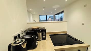 Microondas, horno y parrilla de estufa