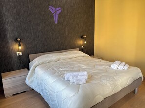 Deluxe Quadruple Room, Housekeeping, City View - Zero18 Pompei Rooms (Scafati)