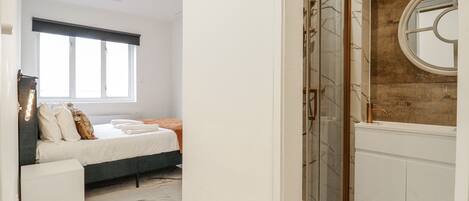 2 chambres, décor unique, ameublement unique, accÚs au Wi-Fi (inclus)