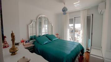 3 chambres, fer et planche Ă repasser, Wi-Fi, draps fournis