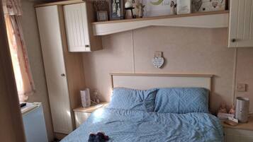 2 soveværelser, gratis Wi-Fi, sengetøj