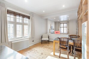 Interior - GuestReady - Chic Studio in Vibrant East London (London)