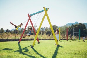 Game room - Hotel with swimming pool near Baja Sardinia (Arzachena)