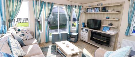 คอทเทจ | บริเวณนั่งเล่น