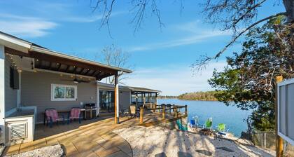 Lake Murray retreat set on a point with deep water and wide, calming views