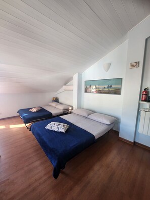 1 Schlafzimmer, Bügeleisen/Bügelbrett, kostenloses WLAN, Bettwäsche