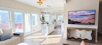 New Luxury Water-Front Retreat w/ Elevator, Dock, close to Long Beach Island!