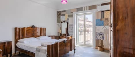 5 室のベッドルーム、アイロン / アイロン台