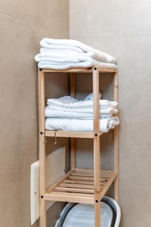 Comfort Room, 1 Bedroom, Refrigerator, Ground Floor | Interior - COSTAMAR Vacanze (Lido Marini)