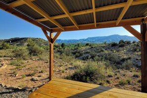 Property grounds - Incredible Views at Tiny Heaven In Cottonwood (Cottonwood)
