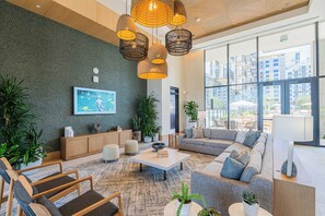 Living area - Saiya  804 (Phoenix)
