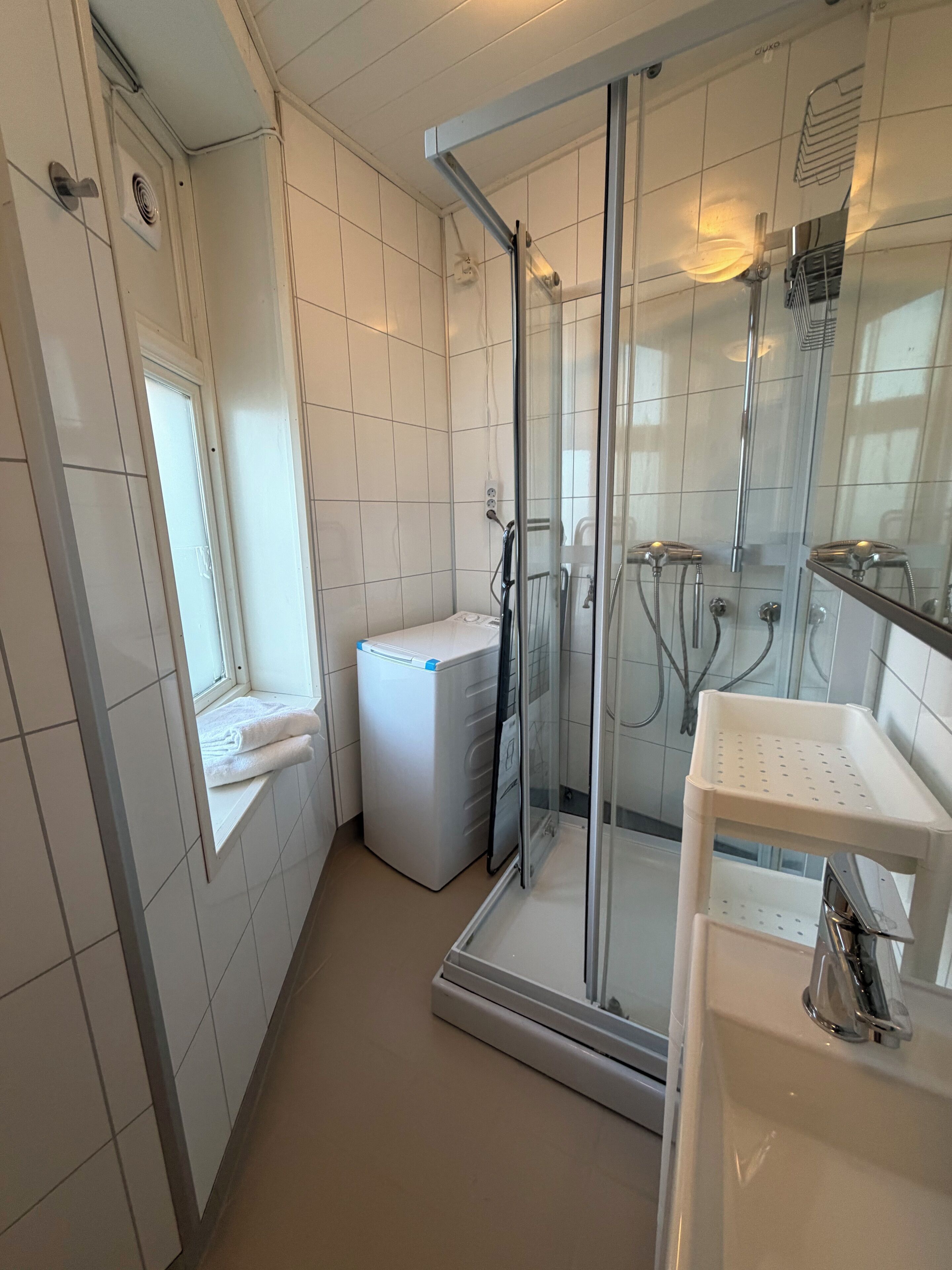 Leilighet, byutsikt | Bad