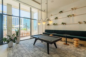 Game room - Saiya  917 (Phoenix)
