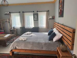 Family Suite, Garden View | Desk, laptop workspace, iron/ironing board, free WiFi - Alpha Stone Ev (Nevşehir)