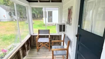 Studio, 1 queensize-seng | Terrasse/patio