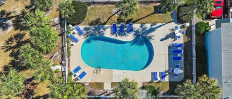 Casa, 1 cama King e sofá-cama (Summer Lake 15- Shore to Please) | Piscina | Piscina externa