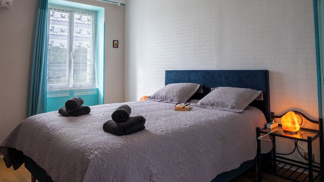 Apartment, Garden View | Iron/ironing board, free WiFi, bed sheets