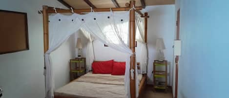 2 habitaciones, tabla de planchar con plancha y acceso a internet