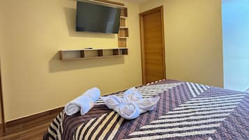 Comfort Double Room, Courtyard View | Desk, laptop workspace, free WiFi