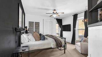 1 bedroom, iron/ironing board, travel cot, WiFi