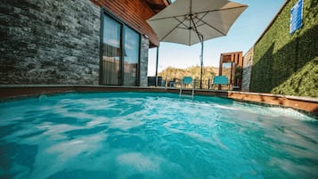 Luxury Villa, Balcony, Mountain View | Free WiFi