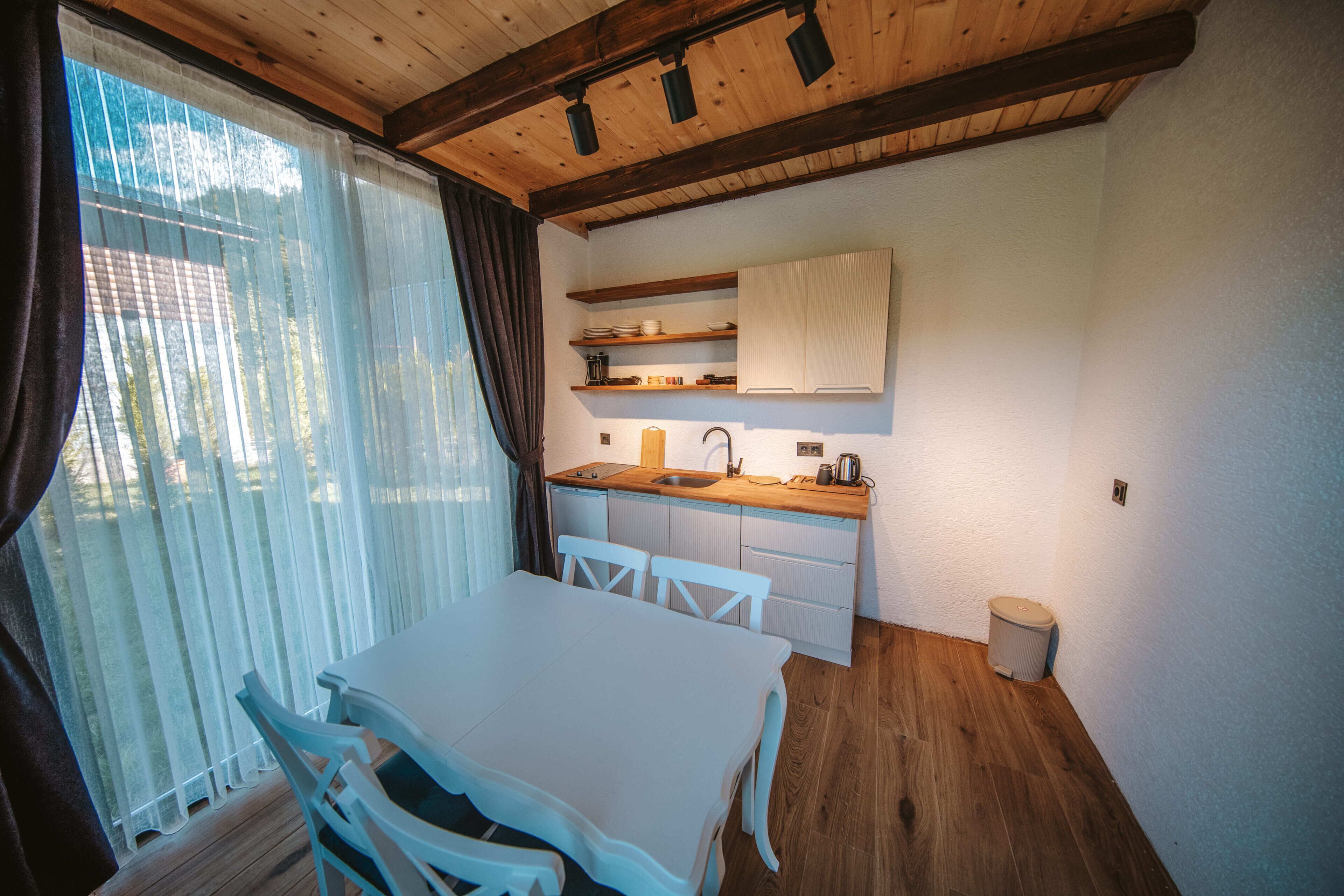 ศูนย์อาหา  ร