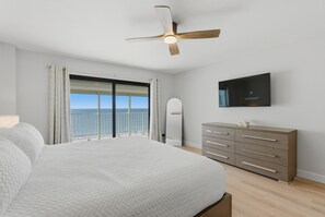 6 habitaciones, tabla de planchar con plancha, cuna de viaje y wifi