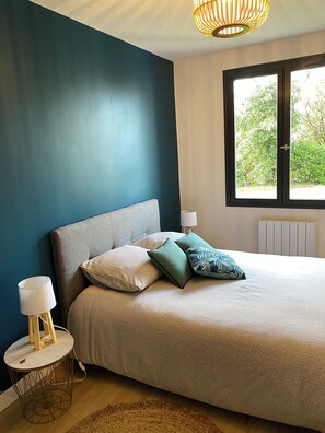 4 chambres, fer et planche à repasser, Wi-Fi