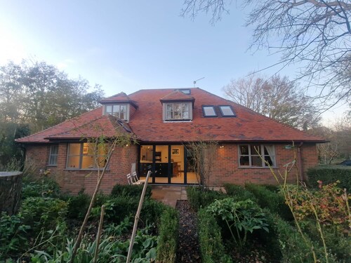 Tollgate Farm Kent complex 9 Bedroom retreat sleeps 25