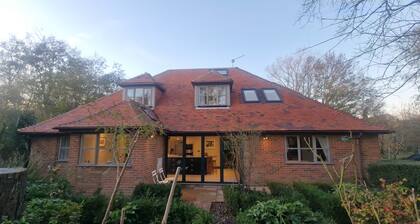 Tollgate Farm Kent complex 9 Bedroom retreat sleeps 25