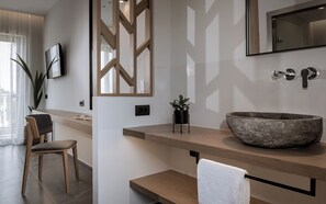 Luxury-Doppel- oder -Zweibettzimmer, Gartenblick | Innenbereich