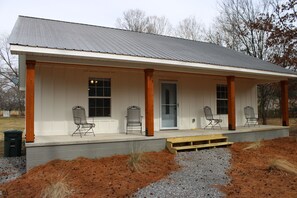 Exterior - The Alabama Rig @ Mink Creek Boat Ramp-Scottsboro-Guntersville Lake (Scottsboro)