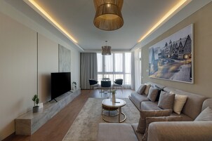 Comfort Apartment, 2 Bedrooms, City View, Executive Level | City view