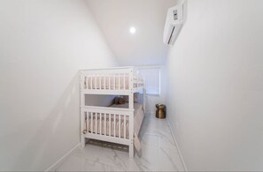 3 habitaciones y caja de seguridad en la habitación 
