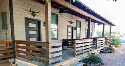 Lodge 2 on the Mason TX square