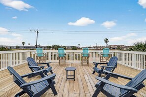 Terrace/patio - Surfside House | Private Pool | (Port Aransas)