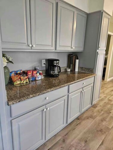 Serene 4-bedroom house in the heart of Houston, only 10 minutes from downtown