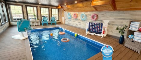 Piscine intérieure, piscine chauffée